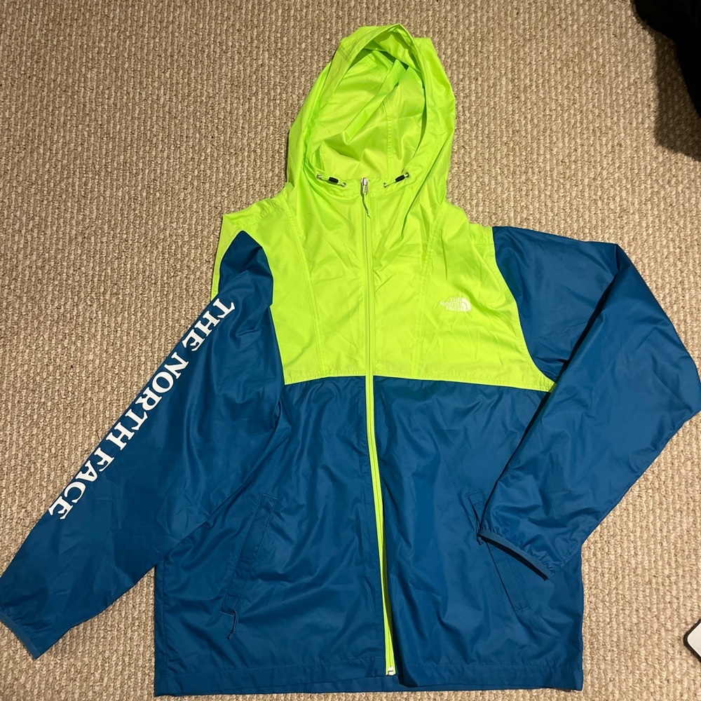 The North Face Cyclone windbreaker jacket size large sleeve graphics hooded